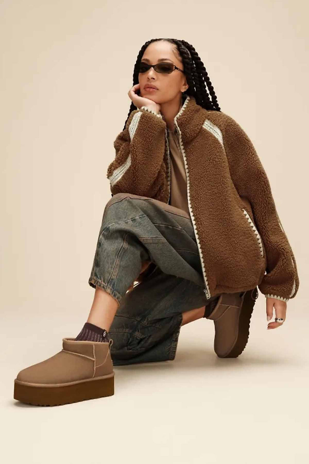 UGG