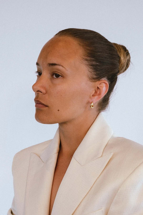 Thorn hoop tiny plated