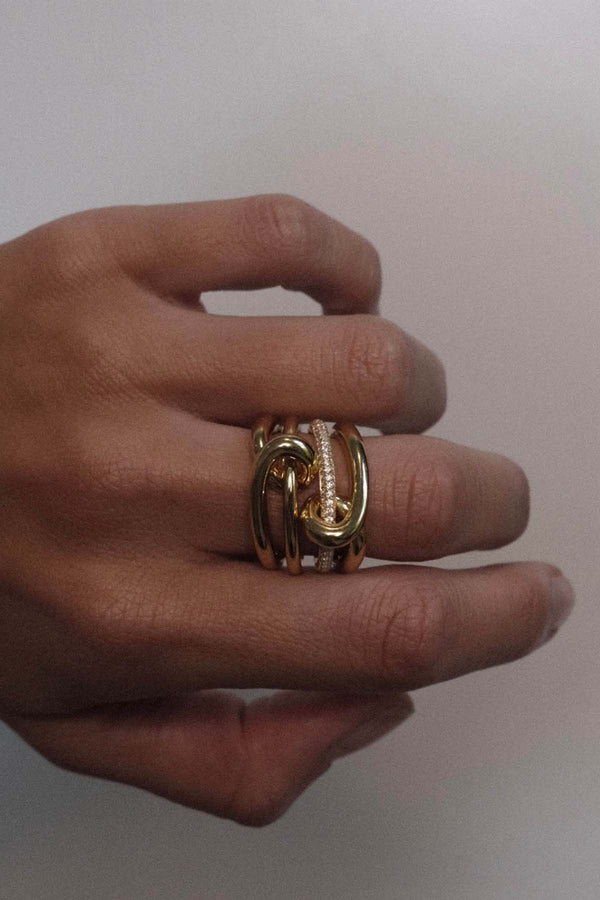 Dusk Ring Diamonds
