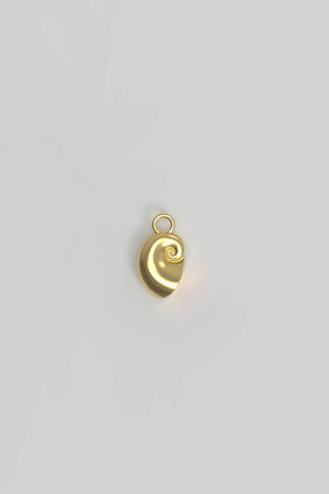 Shell Charm - gold