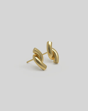 Rose studs plated
