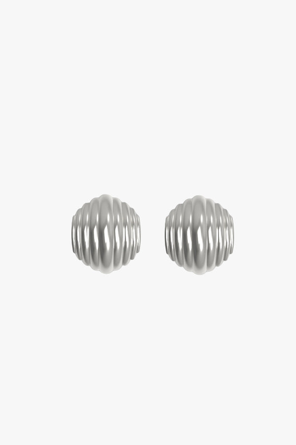 Madeleine Studs Small
