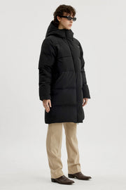 Loen Down Jacket