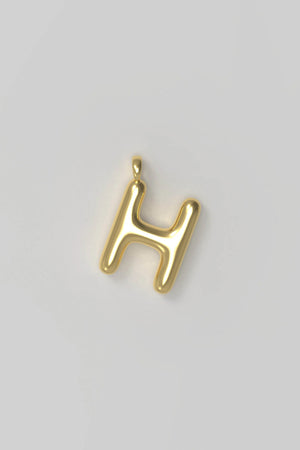 Letter charm Small H - Gold plated