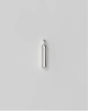 Letter charm Small I