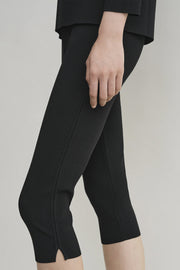 Compact Knit Capri Trousers