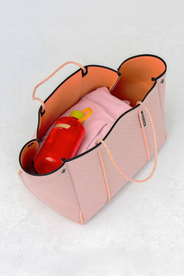 Escape Tote