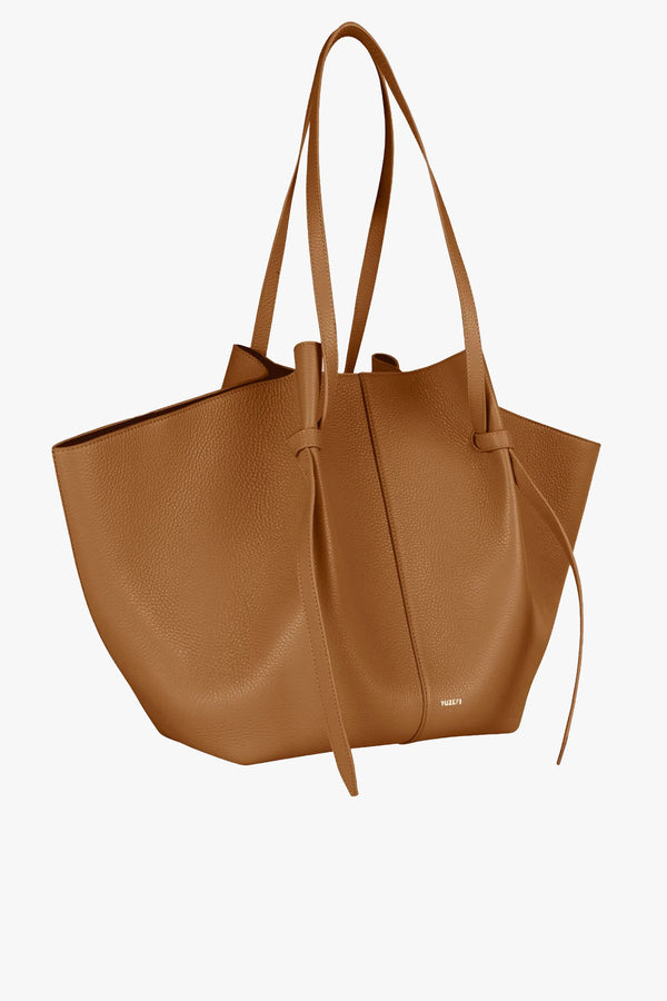 XL Mochi Pebble Grain Leather