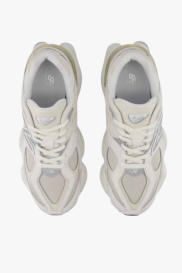 U9060WHT