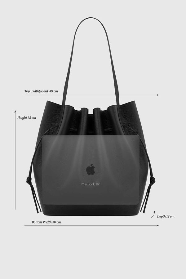 Scallop Tote Pebble Grain Leather