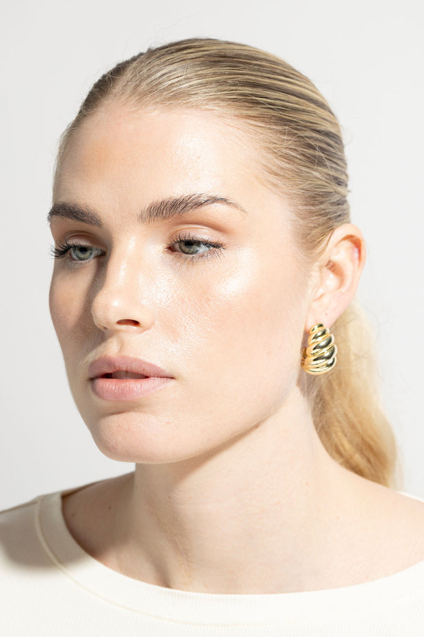 Small Chunky Gold Swirl Hoops