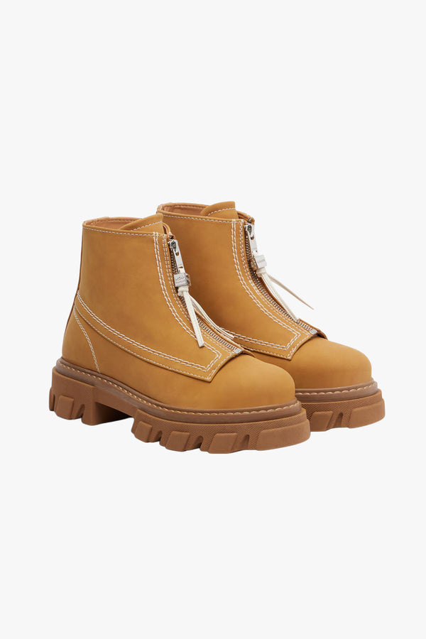 Cleated Zip