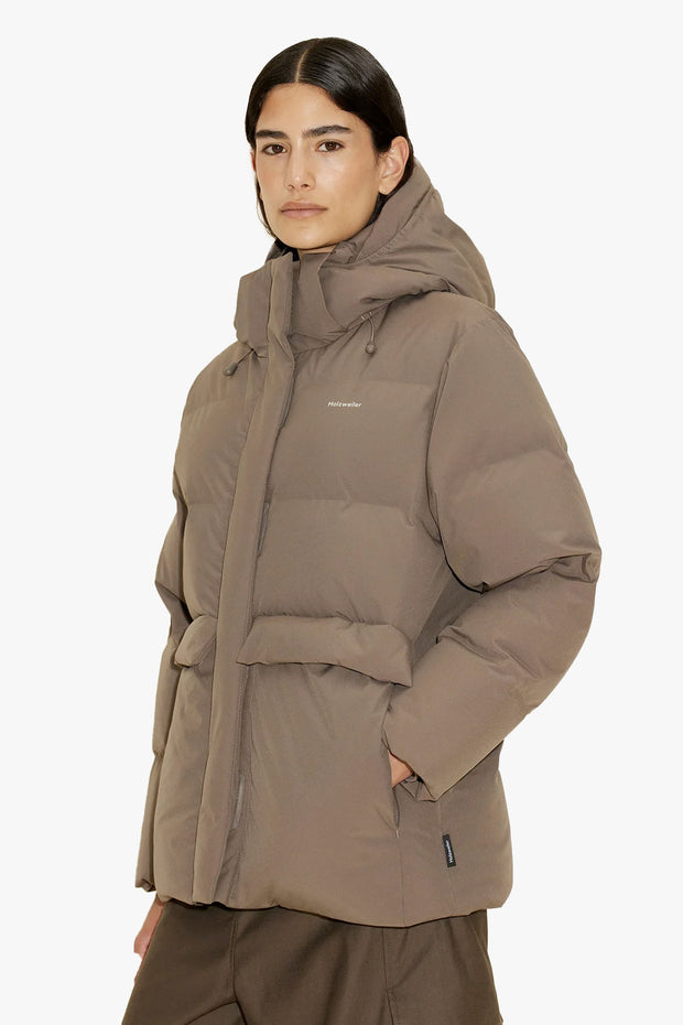 Besseggen Down Jacket