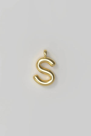 Letter charm Small S - Gold plated
