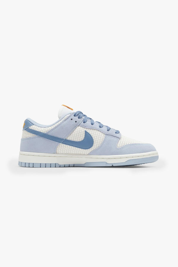W Nike Dunk Low SE