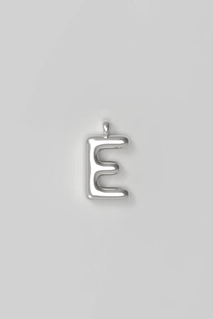 Letter charm Small E