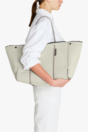 Escape Tote Putty/sage