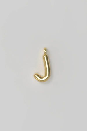 Letter charm Small J - Gold plated