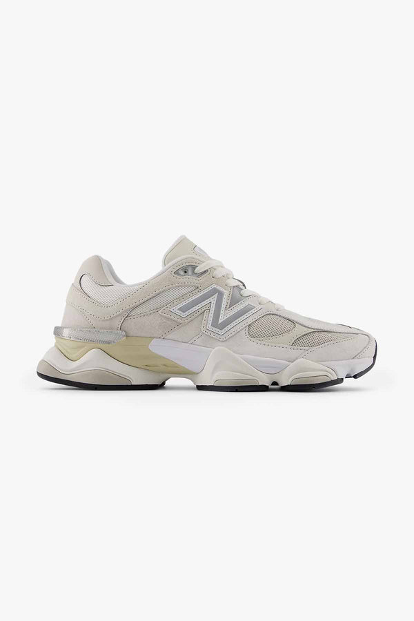 U9060WHT