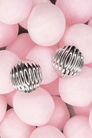 Madeleine Studs Small
