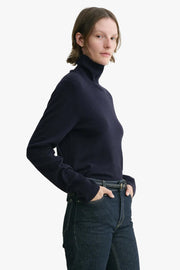 Cropped Turtleneck