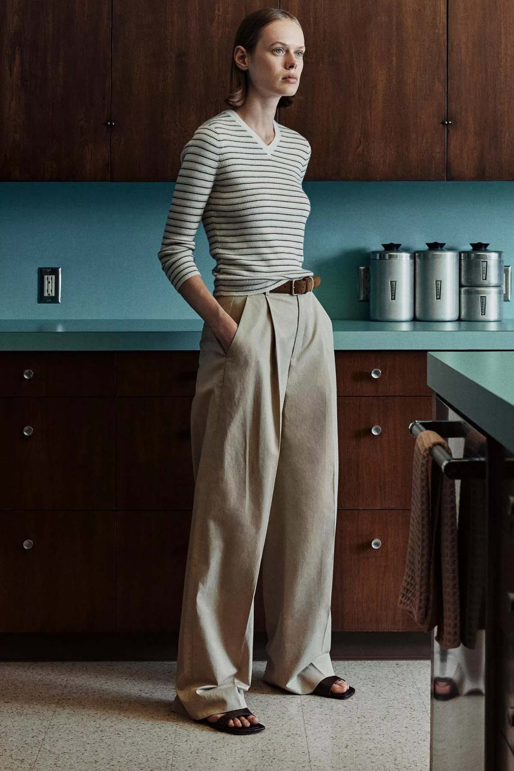 Striped High V Neck Longsleeve