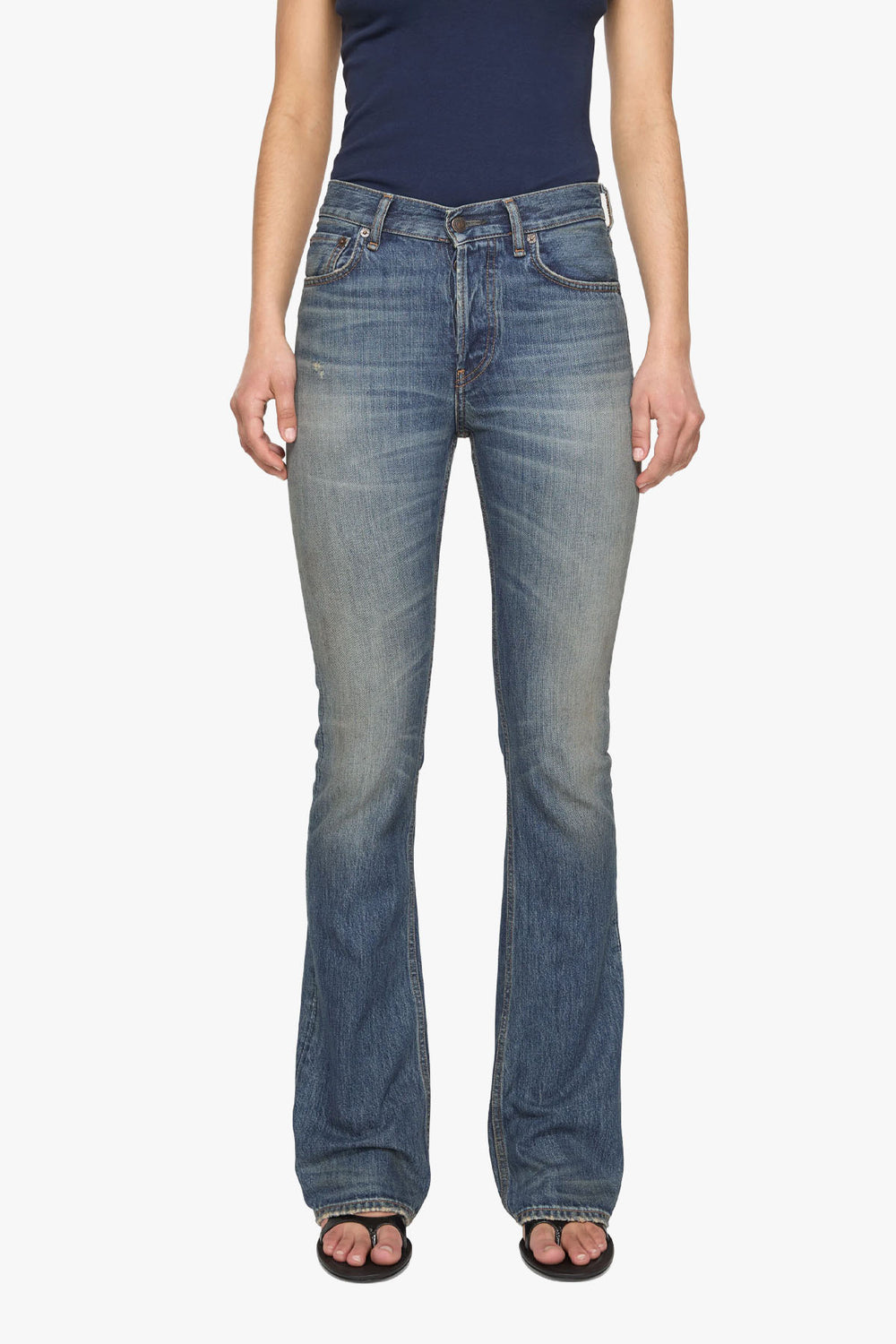 Straight Jeans
