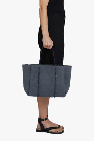 Flying Solo Pewter Navy