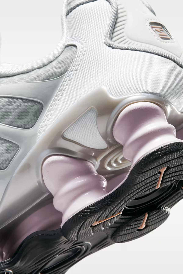 W Shox TL