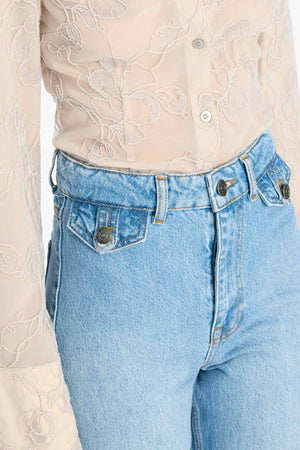Flared Highwaisted Jeans
