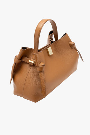 Gyoza Pebble Grain Leather