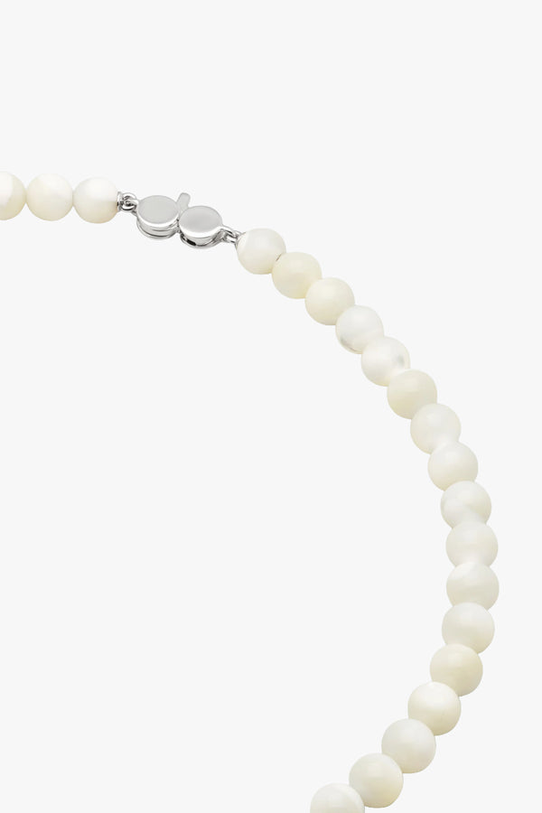 Cove necklace white MOP