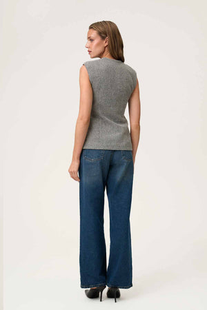 Vasto Vest