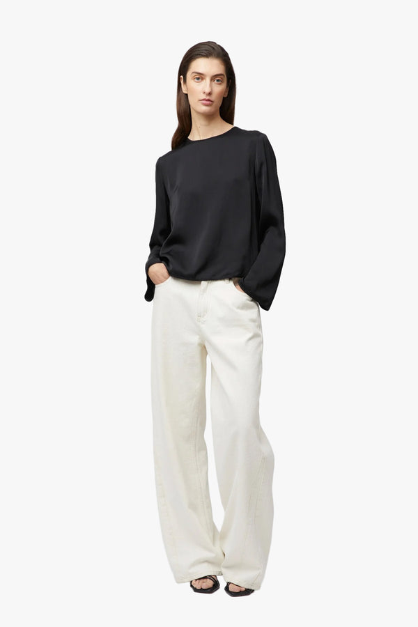 Anouk Simple Long Sleeve