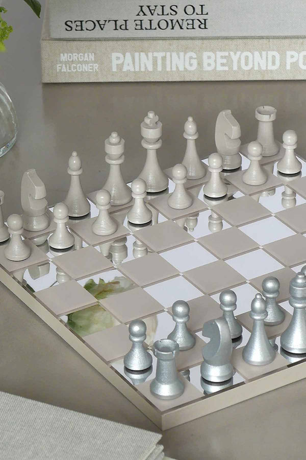 Classic - Art of Chess - Mirror