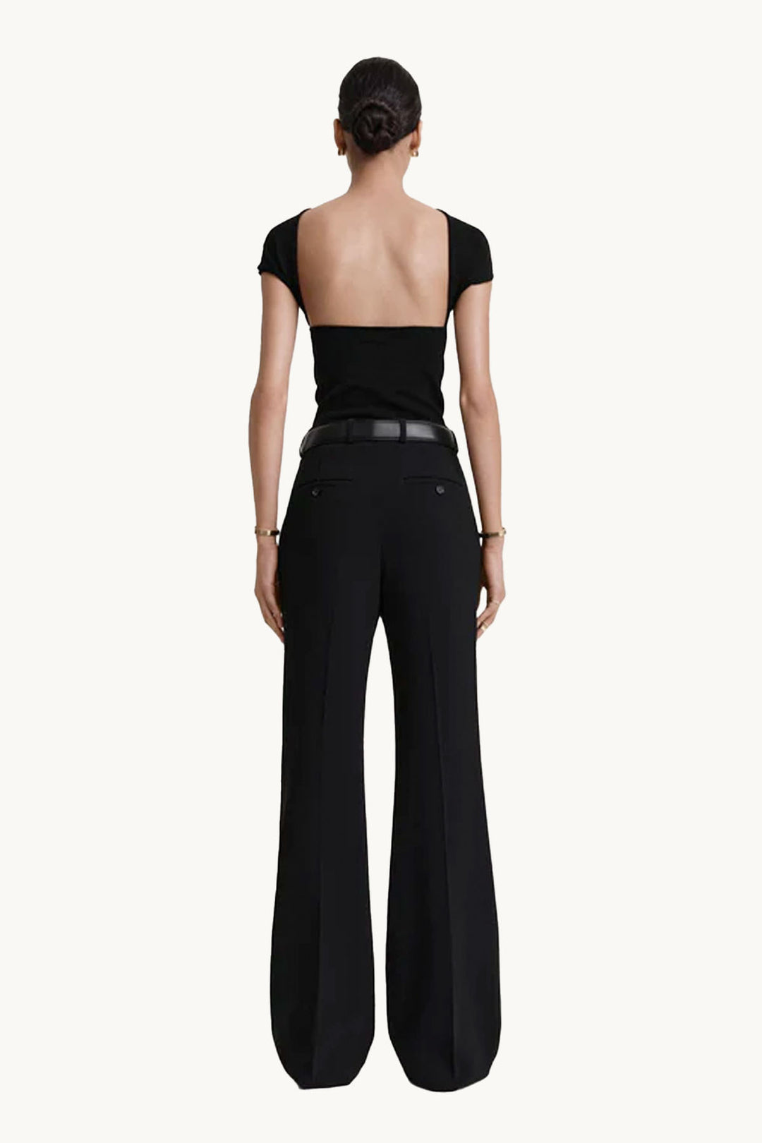 NOTRE emor back open volume knit