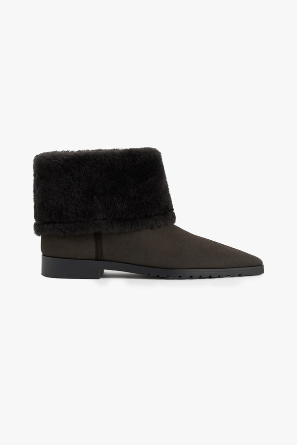 Fold-down Shearling Boots