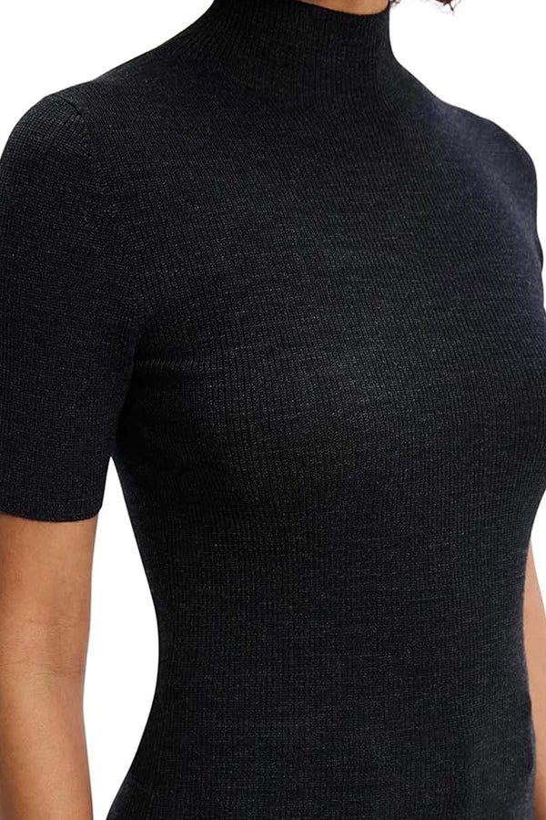 Leenda Short Sleeve Turtleneck