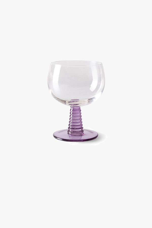 Swirl Wine Glass Low